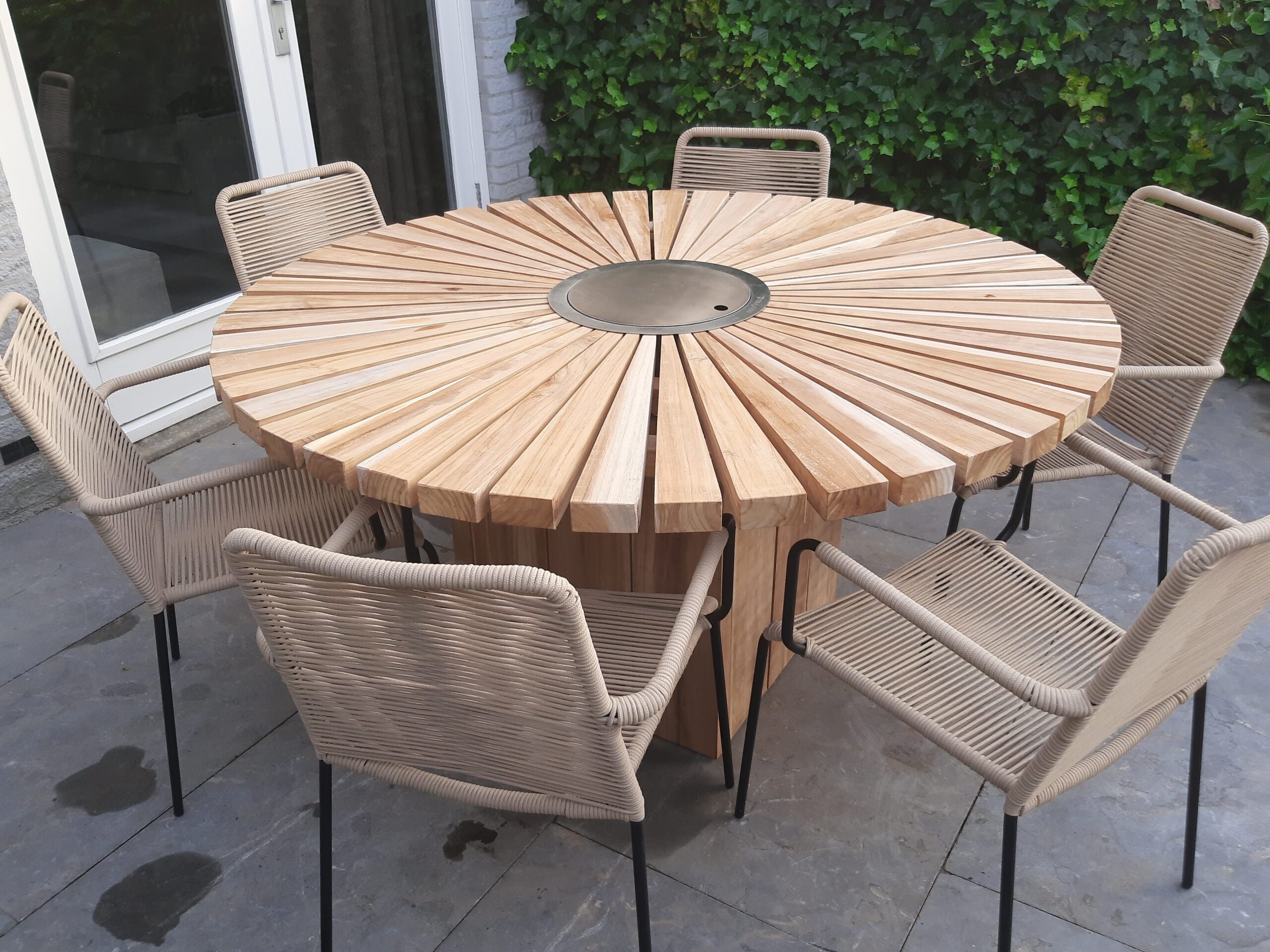 Handvol Kameel directory Teak vuurtafel rond – J&P Buiten-Hout